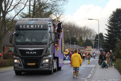 Groeëte Optocht vanaaf Daelzicht